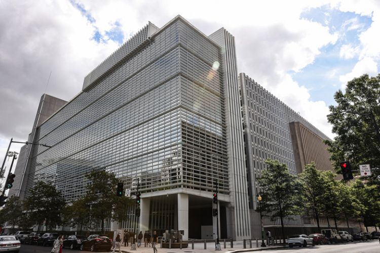 ABŞ-dən Dünya Bankına təzyiq:  İqlim büdcəsi ləğv edildi
