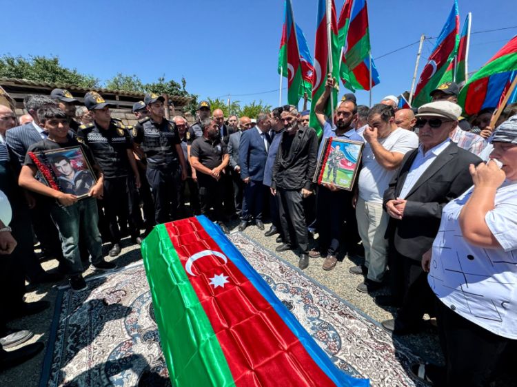 Birinci Qarabağ müharibəsi şəhidi Rauf Əhmədov Goranboyda dəfn olunub - FOTO 