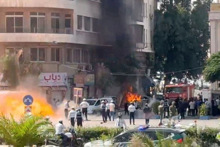 Dəməşqdəki partlayışda yüksək vəzifəli məmur yaralanıb