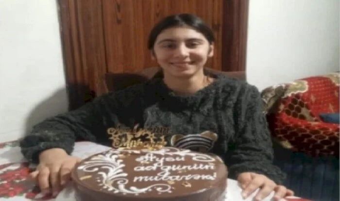 15 yaşlı qız itkin düşdü