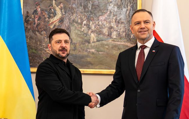 Zelenski orden qalmaqalından bəri ilk dəfə Navrotski ilə görüşüb