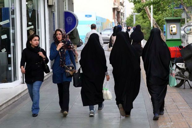 İranda 6 ayda saxlanılan qadınların sayı açıqlanıb:  Yeniyetmələr də var