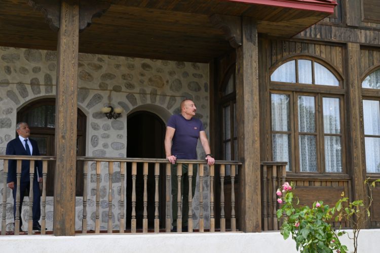 Prezident İlham Əliyev Şuşada “Yasəmən” hotelinin yeni korpusları ilə tanış oldu - FOTO 