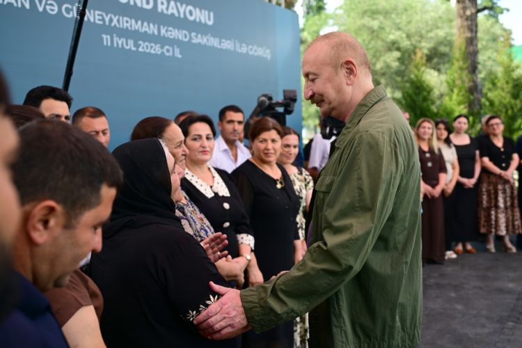Prezidentin şəhid anası ilə söhbəti: “Öpə bilərəm səni?” -  VİDEOÇARX
