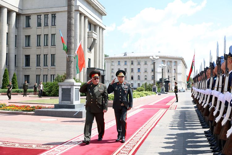 Azərbaycan Ordusunun Baş Qərargah rəisi Belarusda rəsmi səfərdədir - FOTO
