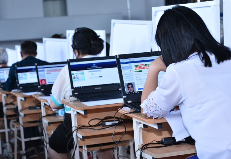 Müəllimlərin işə qəbulu üzrə müsabiqənin test imtahanı mərhələsi başlayıb