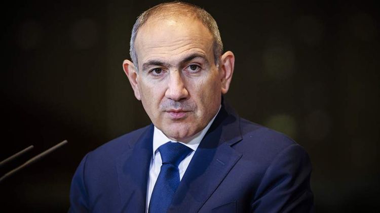 Paşinyanı "Vətən oğrusu" adlandıran həkim işdən çıxarılmasından danışıb