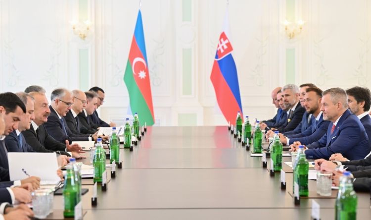 Prezident İlham Əliyevin Şuşada Slovakiya Prezidenti ilə geniş tərkibdə görüşü olub -  FOTO - YENİLƏNİB