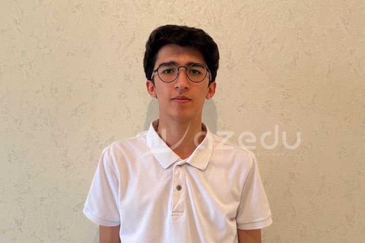 "Həddindən artıq dərs oxumaq düzgün deyil..."