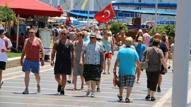 Türkiyədə turistlərə çağırış edildi –  Çölə çıxmayın!