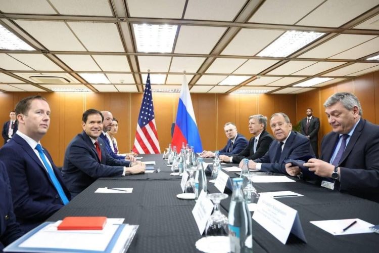 Rubio və Lavrov görüşdülər: Müzakirə olunan məsələlər gizli saxlanılır -  VİDEO