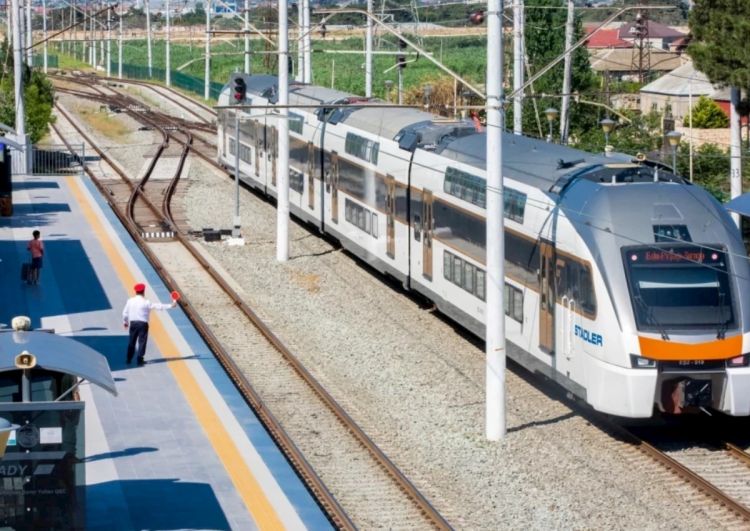 Bu ilin ilk yarısında sərnişin qatarlarına 21 dəfə daş atılıb - ADY