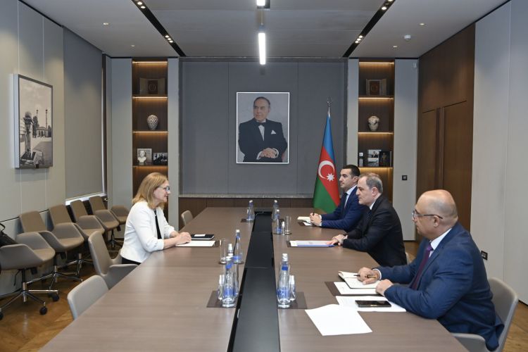 Ceyhun Bayramov Estoniyanın Azərbaycandakı yeni səfiri ilə görüşüb