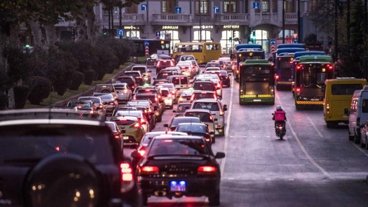 Bu rəng avtomobillər daha az yanacaq işlədir –  Maraqlı araşdırma