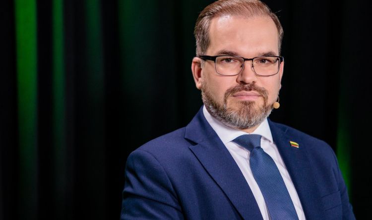 Litvanın müdafiə naziri: Putin Baltikyanı ölkələrə hücum etmək istəyir, amma...