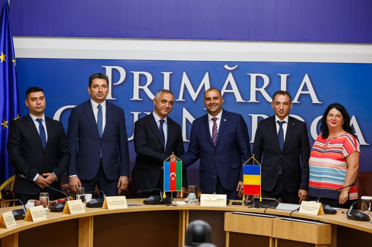Xankəndi, Ağdərə və Xocalı ilə Kluj-Napoka arasında əməkdaşlıq müzakirə olunub