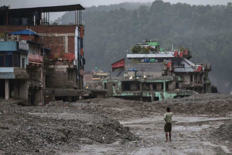 Nepalda daşqınlar nəticəsində ölənlərin sayı mini keçdi