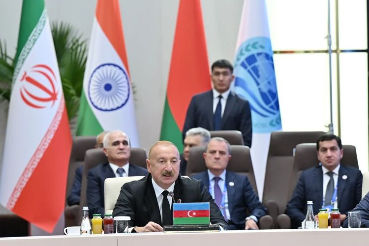 Prezidentin "ŞƏT plyus" formatında görüşündəki çıxışı paylaşıldı - FOTO 