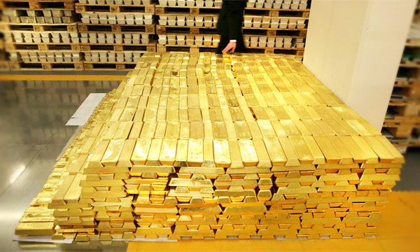 Niderland ABŞ və Kanadadakı 86 ton qızılını  Londona köçürdü