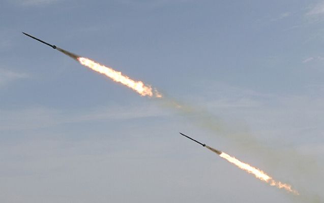 İran Küveytdəki ABŞ bazalarına hücum edib