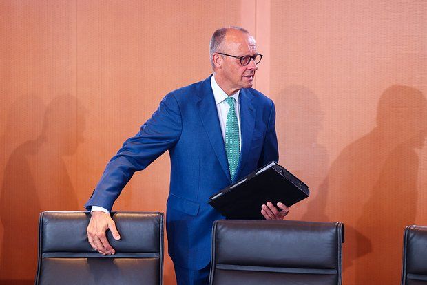 Almaniyada Mertsin istefası məsələsi gündəmə gələ bilər