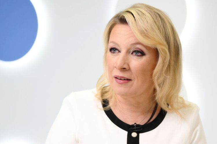 Zaxarovadan Paşinyana:  "Siz kişisiniz, yoxsa qadın?"