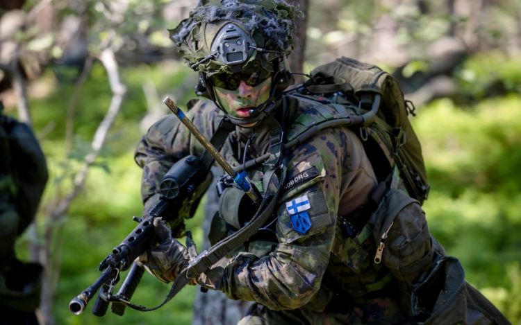 Finlandiya müdafiəyə 7 milyard avro xərcləyəcək