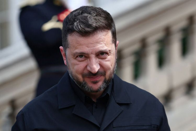Zelenski Norveç kralının dəfnində yardım istəməsinə görə  qınandı