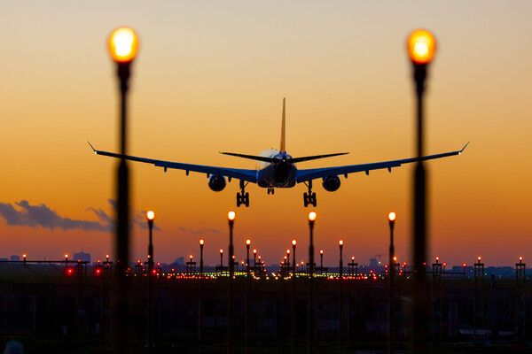 Əlcəzair BƏƏ təyyarələri üçün hava məkanını bağlayır