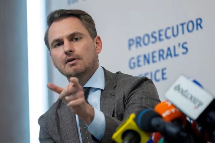 Zelenski Kravçenkonu vəzifəsindən azad etdi