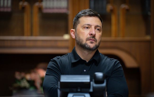 Zelenski: Rusiya son həftələrdə iki dəfə təyyarəmə dronlarla hücum edib