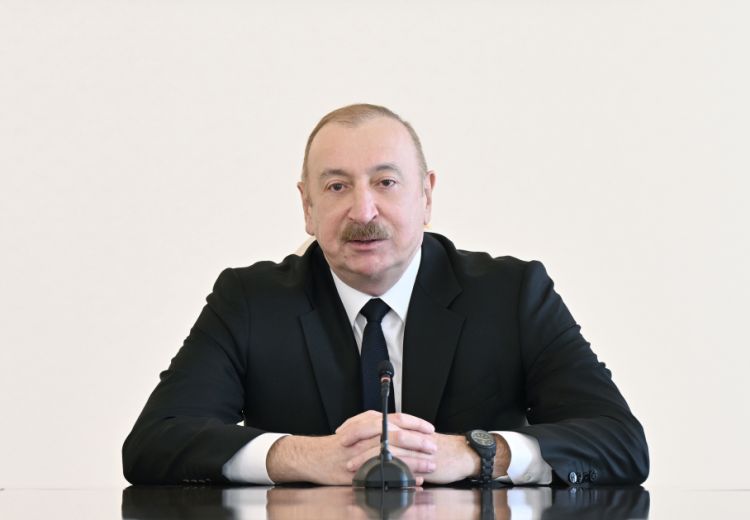 Prezident Bakıda keçirilən toplantının iştirakçılarına müraciət ÜNVANLADI