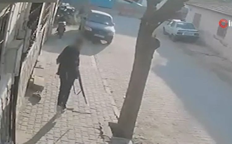 Türkiyədə liseyə silahlı hücum: 1 şagird ölüb - VİDEO