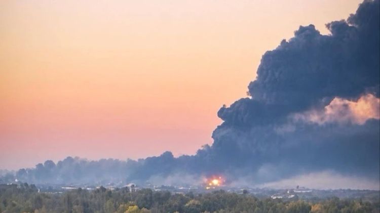 Ukrayna ordusu Rusiyada iki neft emalı zavodunu vurub