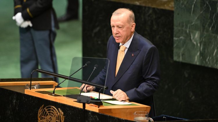 Rəcəb Tayyib Ərdoğan: Azərbaycan və Ermənistan arasında daimi sülhün bərqərar olmasını arzulayırıq