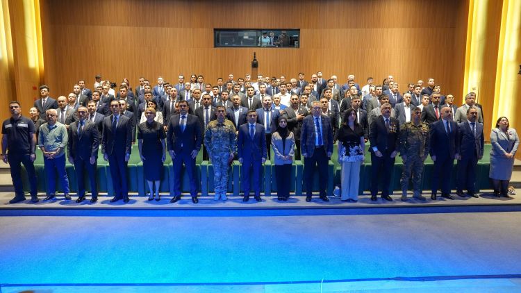 DOST İnklüziv İnkişaf və Yaradıcılıq Mərkəzində “Tarixi yazanlar və yaradanlar” adlı anım tədbiri keçirilib - FOTO