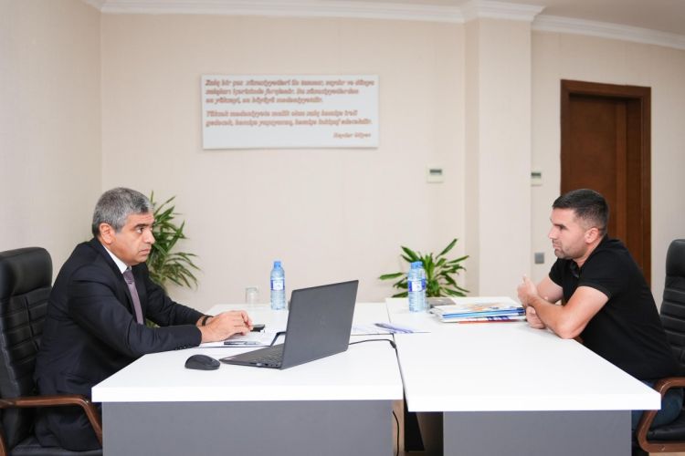 Anar Əliyev Qusarda vətəndaşları qəbul edib