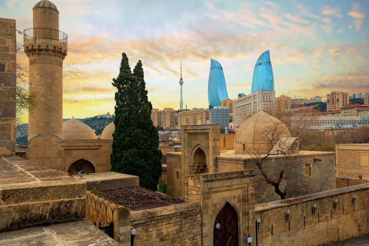 Rüfət Mahmud İçərişəhərdəki yeni qaydalardan danışdı