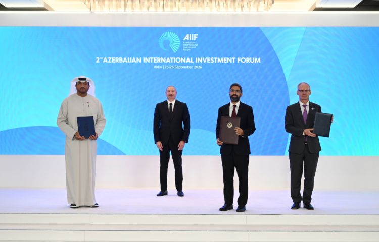Forum çərçivəsində imzalanmış sənədlər mübadilə edilib - FOTO 