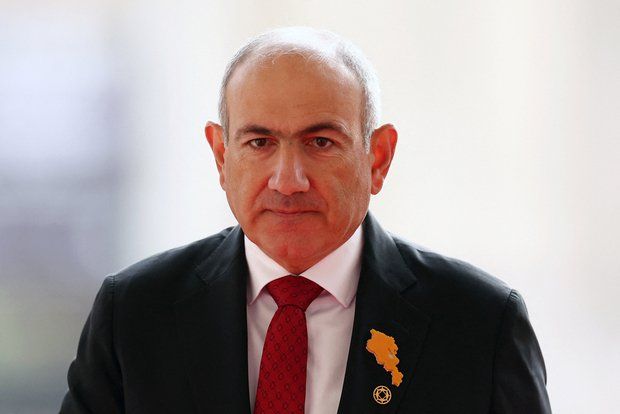Paşinyan sammitə yenə getmədi