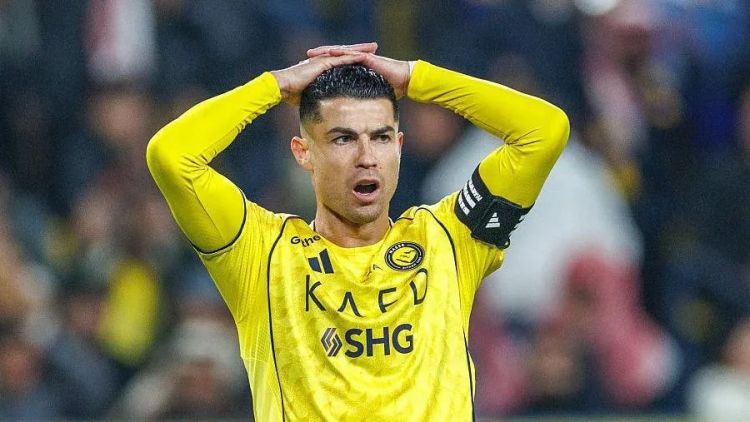 Ronaldu millidən ayrıldı, Portuqaliyada kütləvi etirazlar başladı - VİDEO