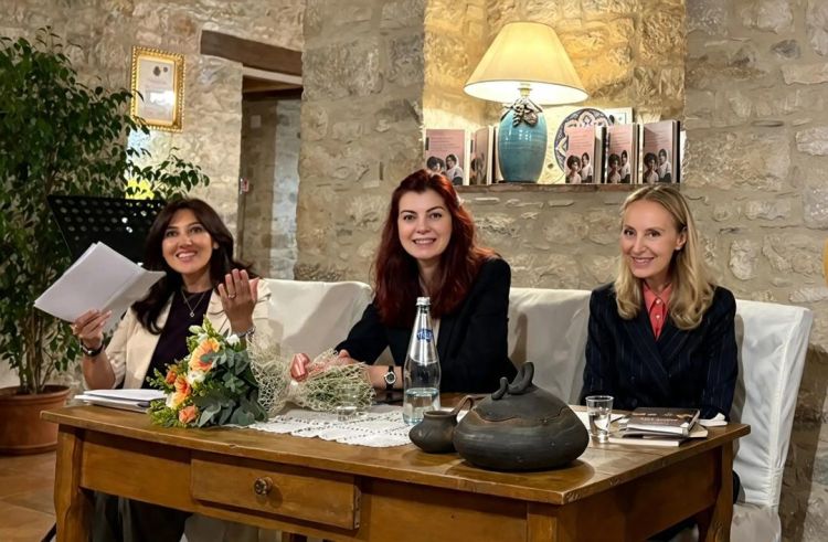 İtaliya və Azərbaycan arasında ədəbi körpü: yeni kitaba böyük maraq - FOTO