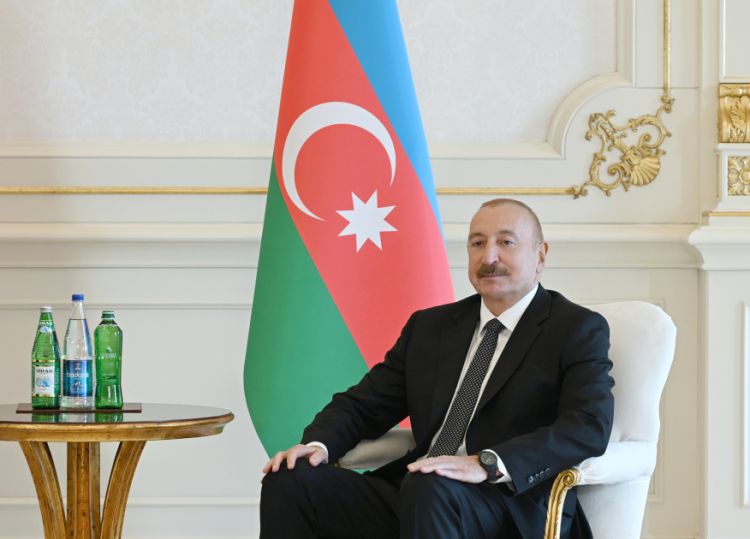 Azərbaycan Laosdan olan tələbələr üçün təqaüd sistemi təklif edib