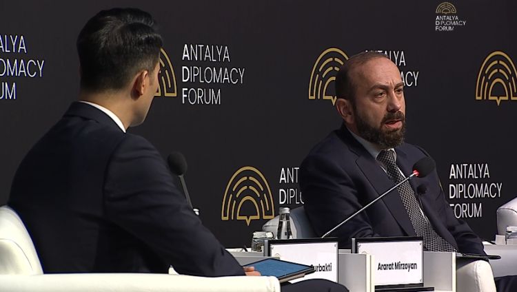 Azərbaycanla Ermənistan arasında sülh var, amma... - Mirzoyan DANIŞDI