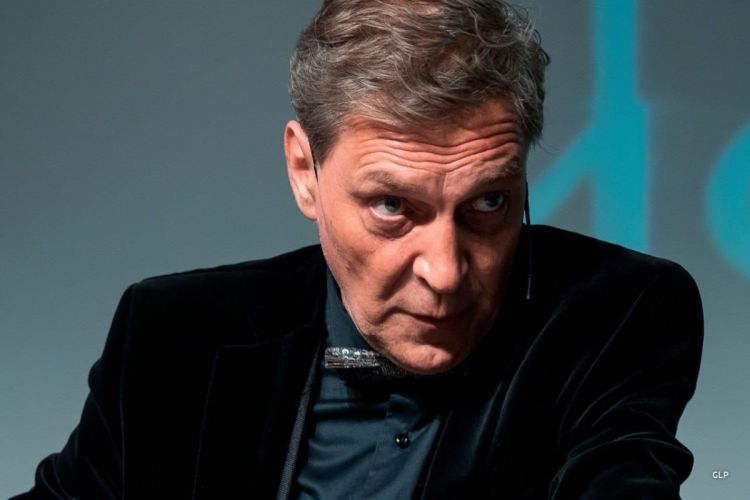 Jurnalist Aleksandr Nevzorov Rusiyada terrorçu və ekstremistlərin siyahısına daxil edilib