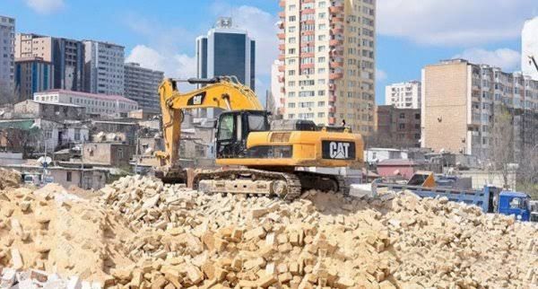 Bakıda 30-a yaxın bina söküləcək