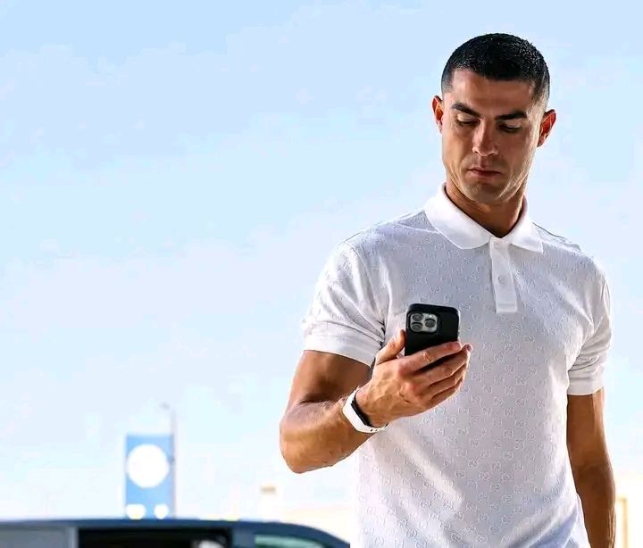 Ronaldo mineral su istehsalına investisiya yatırdı