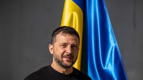 Zelenski Putinin Dobropolyenin ələ keçirilməsi ilə bağlı bəyanatına cavab verib