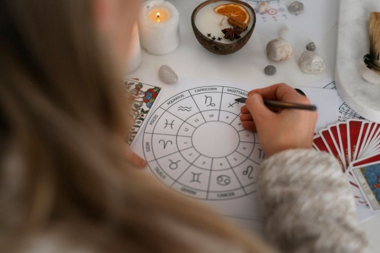 2026-cı ilin sonunadək 4 bürc üçün mühüm həyat dərsləri – Astroloqlardan dönüş nöqtəsi proqnozu
