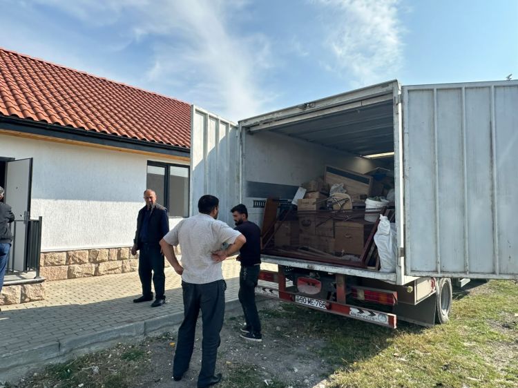 Ağdamdan Xocalı və Ağdərəyə növbəti köç yola salınıb - FOTO 